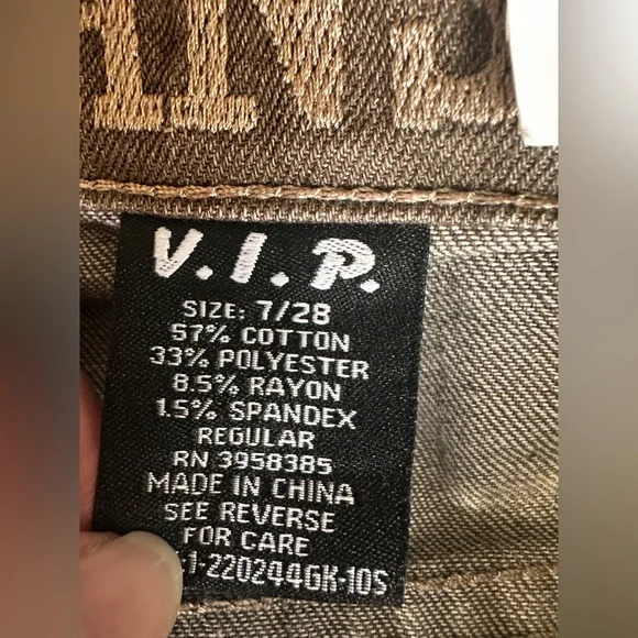 VIP size 7/28 cargo jeans - Picture 2 of 6